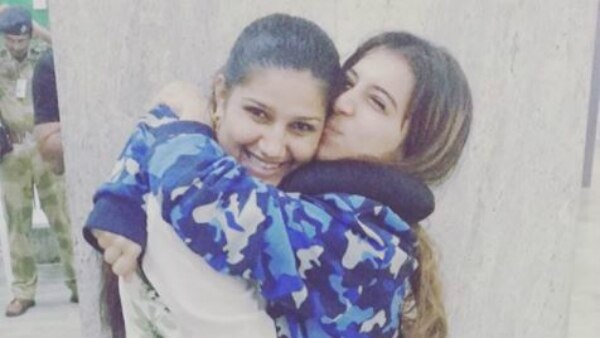 Bigg Boss 11: Evicted contestants Benafsha Soonawalla & Sapna Choudhary REUNITE! Bigg Boss 11: Evicted contestants Benafsha Soonawalla & Sapna Choudhary REUNITE!