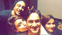 IN PICS: Bigg Boss 11 contestants- Vikas Gupta, Priyank Shrma, Akash Dadlani & others PARTY HARD at Arshi Khan's REUNION BASH!