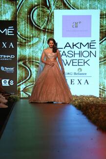 Lakme Fashion Week 2018: Sania Mirza steals the show as she walks the ramp looking STUNNING as always!