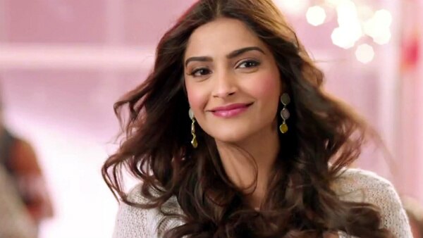 No point in doing just entertaining cinema anymore: Sonam Kapoor No point in doing just entertaining cinema anymore: Sonam Kapoor
