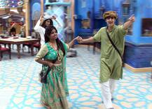 After stunning MAKEOVER, 'Bigg Boss 10' fame Lokesh Kumari all set for her FILM DEBUT!