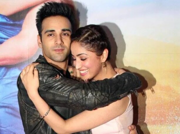 Pulkit Samrat declares he’s SINGLE! Unfollows Yami Gautam on Instagram too! Couple BREAKS-UP? Pulkit Samrat declares he’s SINGLE! Unfollows Yami Gautam on Instagram too! Couple BREAKS-UP?