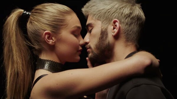 Hollywood couple Zayn Malik, Gigi Hadid part ways after two years of DATING!  Hollywood couple Zayn Malik, Gigi Hadid part ways after two years of DATING!