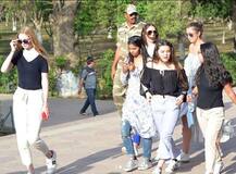 PICS: SRK's daughter Suhana Khan visits Taj Mahal in Agra with her friends from abroad