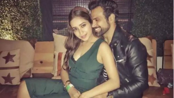 Kaleerein: Lovebirds Rithvik Dhanjani & Asha Negi to REUNITE for the show! Kaleerein: Lovebirds Rithvik Dhanjani & Asha Negi to REUNITE for the show!