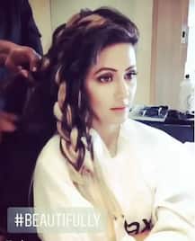 Hina Khan FLAUNTS her NEW GOLDEN LOCKS as she scorches up the RAMP
