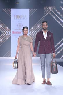 IN PICS: 'Yeh Hai Mohabbatein' actress Anita Hassanandani walks the ramp with hubby!