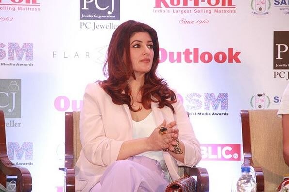 Social media trolls are like COCKROACHES: Twinkle Khanna Social media trolls are like COCKROACHES: Twinkle Khanna