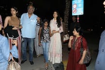PICS: Janhvi Kapoor & Khushi Kapoor gets snapped with daddy Boney Kapoor post dinner!