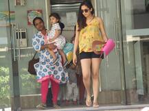 Check Out baby Misha's work-of-art in preggy Mira Rajput's hand as she picks daughter from playschool