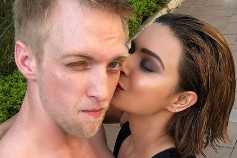 IN PICS: Newlywed TV couple Aashka Goradia-Brent Goble get ROMANTIC in Goa!  IN PICS: Newlywed TV couple Aashka Goradia-Brent Goble get ROMANTIC in Goa!