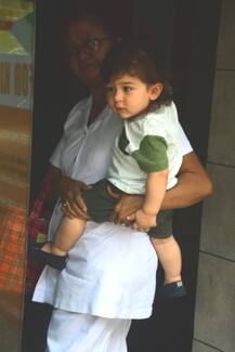 Hair Twinning! Kareena Kapoor Khan & son Taimur Ali Khan, both sport a hair bun! Awww!