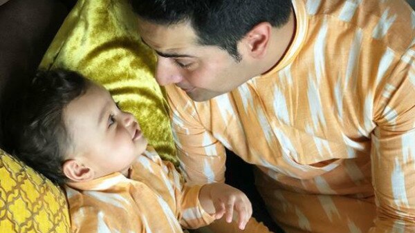 TV actor Karan Mehra TWINS with baby boy Kavish Mehra & the pics are TOO ADORABLE! TV actor Karan Mehra TWINS with baby boy Kavish Mehra & the pics are TOO ADORABLE!