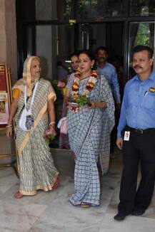 IN PICS: Hema Malini & family seek blessings at Iskcon Temple; Esha Deol's daughter Radhya look super-cute!