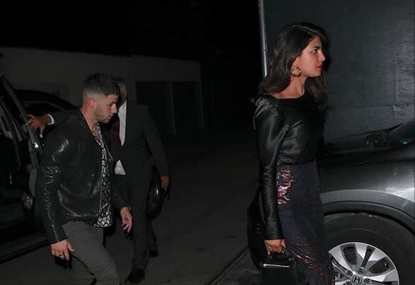 Priyanka Chopra and Nick Jonas get COZY on a DINNER DATE Priyanka Chopra and Nick Jonas get COZY on a DINNER DATE