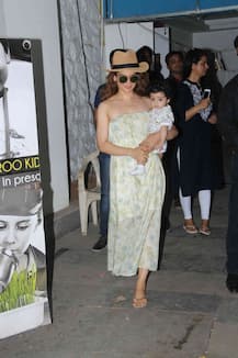 These PICS of Kangana Ranaut posing with sister Rangoli's BABY BOY will brighten up your Sunday!