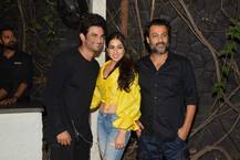 Sara Ali Khan looks stunning as she poses with co-star Sushant at 'Kedarnath' wrap-up bash!