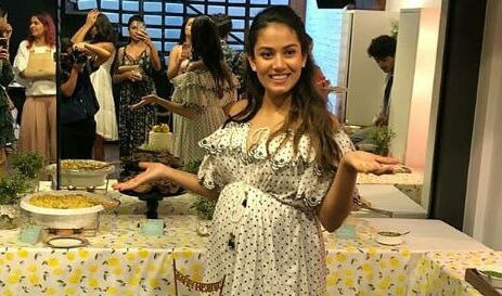 INSIDE PICS from Shahid Kapoor's pregnant wife Mira Rajput's BABY SHOWER; Janhvi Kapoor, Ishaan & others attend! INSIDE PICS from Shahid Kapoor's pregnant wife Mira Rajput's BABY SHOWER; Janhvi Kapoor, Ishaan & others attend!