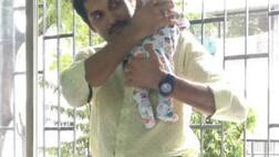 TV actress shares an adorable pic of her NEWBORN BABY with hubby, 21 days after her birth!