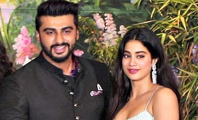 DHADAK: ‘Janhvi u left me speechless’, says brother Arjun Kapoor after watching the film DHADAK: ‘Janhvi u left me speechless’, says brother Arjun Kapoor after watching the film