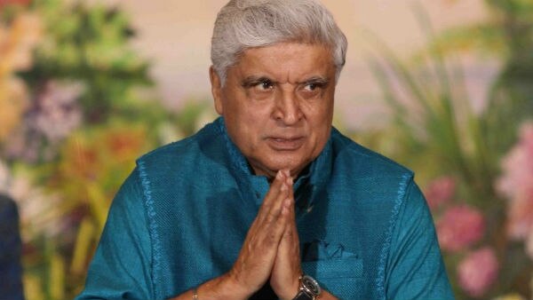 Javed Akhtar appeals to MPs: Have mercy on poetry! Javed Akhtar appeals to MPs: Have mercy on poetry!