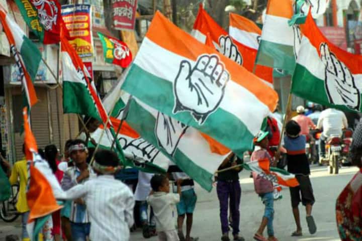 Chhattisgarh Assembly Election Results 2018: Congress leads in 16 seats, BJP in 4 Chhattisgarh Assembly Election Results 2018: Congress leads in 16 seats, BJP in 4