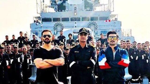 Simmba: Ranveer Singh, Rohit Shetty pose with Indian Navy officers (SEE PICS) Simmba: Ranveer Singh, Rohit Shetty pose with Indian Navy officers (SEE PICS)