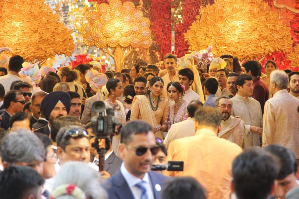 Isha Ambani Wedding: FIRST PICS out; Ambani's set to welcome Anand Piramal & his baaraat!