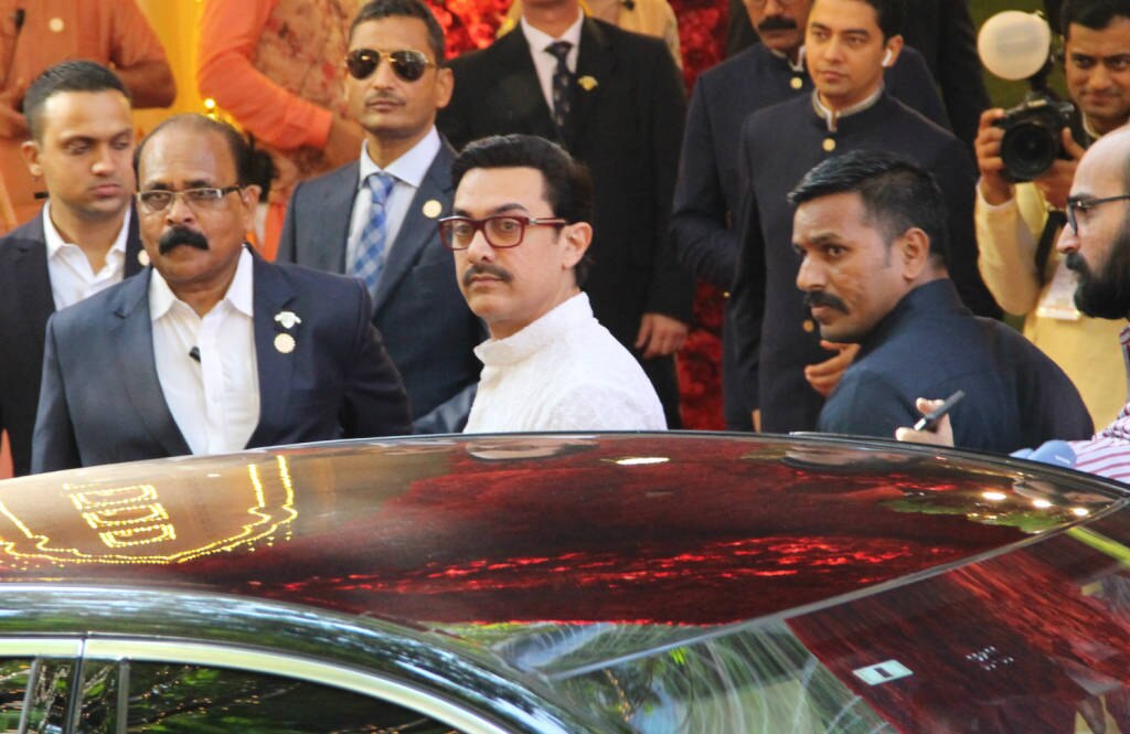 PICS: Aamir-Kiran, Kiara Advani arrive for Isha Ambani-Anand Piramal Wedding!