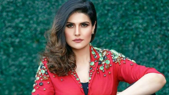 Scooterist dies after ramming into Zareen Khan's car in Goa! Scooterist dies after ramming into Zareen Khan's car in Goa!