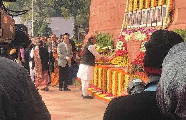 Rajnath Singh offering tribute to parliament attack victims