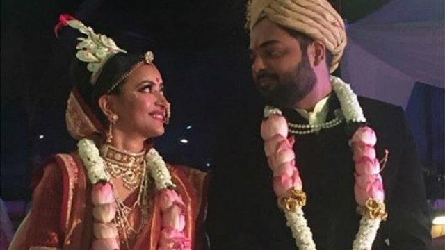 Shweta Basu Prasad Wedding: The 'Makdee' actress shares first pictures from her Bengali marriage ceremony! Shweta Basu Prasad gets married to boyfriend Rohit Mittal; actress shares first wedding pictures on social media!