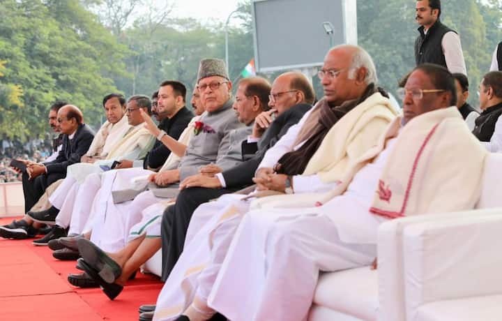 Governor Kalyan Singh administered the oath of office to Gehlot and Pilot in the presence of Congress president Rahul Gandhi and former prime minister Manmohan Singh at the Albert Hall. PTI Photo
