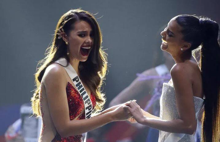 The 24-year-old Filipina-Australian has become the fourth Filipina to bring home the coveted title. / AP IMAGE