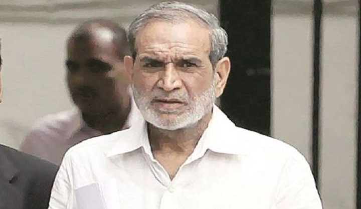 1984 riots case: Sajjan Kumar likely to surrender before Delhi court today 1984 riots case: Sajjan Kumar surrenders before Delhi's Karkardooma court