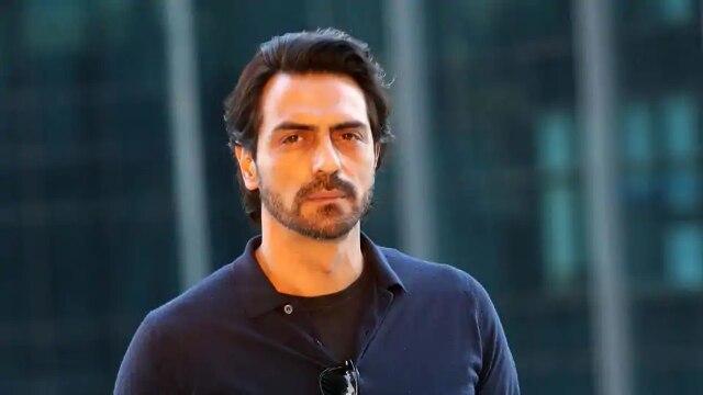 Arjun Rampal slapped with criminal case over non-payment of dues Arjun Rampal slapped with a criminal case over non-payment of dues