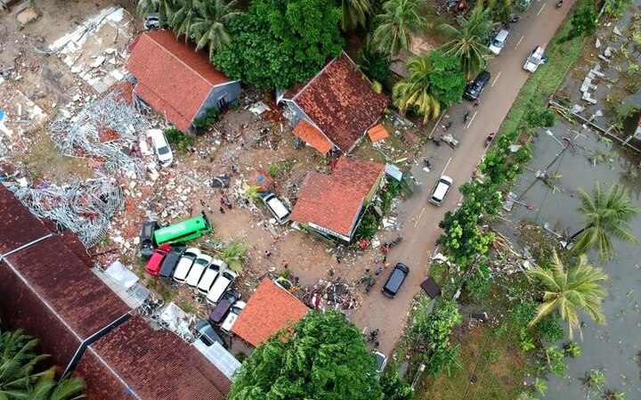 Indonesia tsumani: Death toll rises to 222, over 800 injured, many missing Indonesia tsunami: Death toll rises to 281, over 1000 injured, many missing