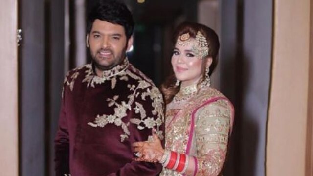 Kapil Sharma-Ginni Chatrath look like a royal couple in this picture from their Amritsar wedding reception (SEE PIC) Kapil Sharma-Ginni Chatrath look like a royal couple in THIS picture from their Amritsar wedding reception