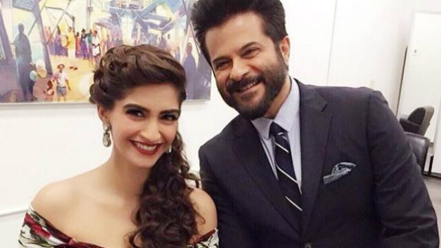 Anil Kapoor wants his daughter Sonam Kapoor as female lead in his directorial debut! Anil Kapoor wants his daughter Sonam Kapoor as female lead in his directorial debut!