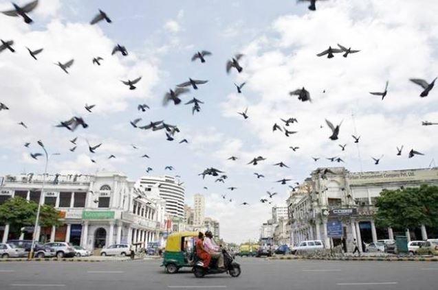 Traffic restrictions in Delhi for New Year's eve, no vehicles allowed in Connaught Place Traffic restrictions in Delhi for New Year's eve, no vehicles allowed in Connaught Place