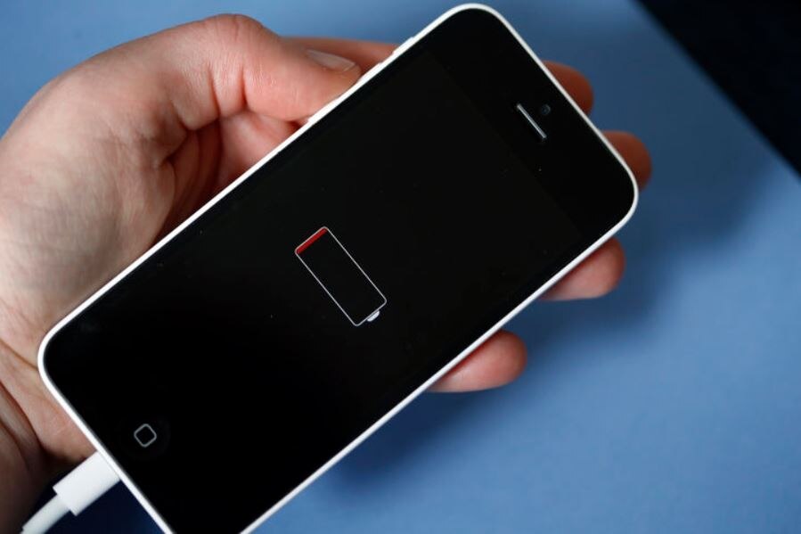 iPhone Battery Replacement India: Last day to get new Apple battery for Rs 2,000, ACT QUICKLY!