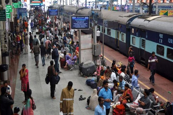 Arrive at least 20 min ahead of departure: Just like airports, railways plans to seal stations  Arrive at least 20 min ahead of departure: Just like airports, railways plans to seal stations