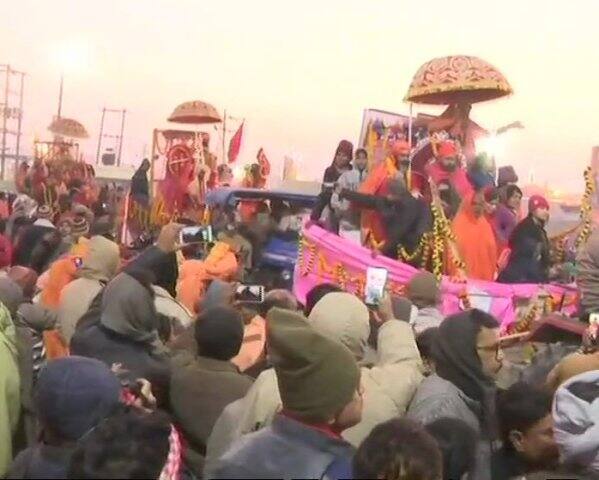 The festival is over 2000 years old! The first written evidence of the mela can be found in the accounts of the Chinese traveller Xuanzang, who visited India during the reign of King Harshavardhana.