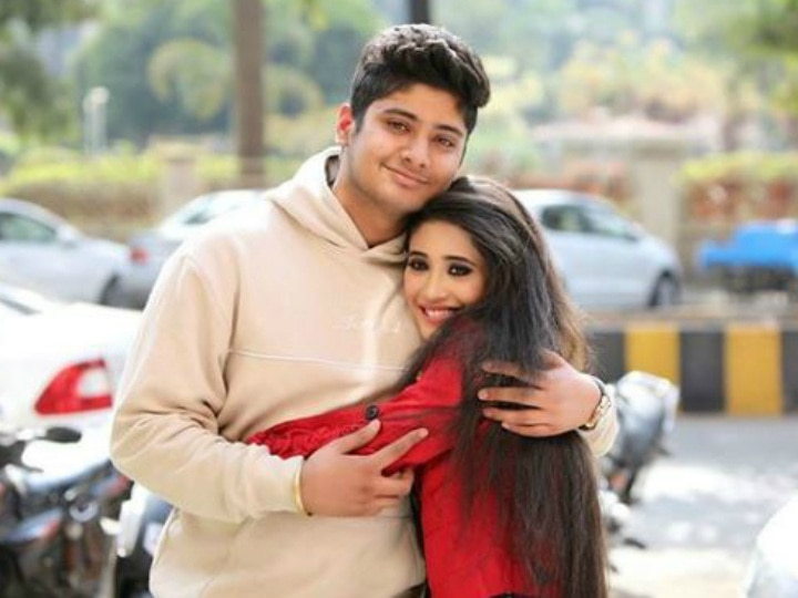 'Yeh Rishta Kya Kehlata Hai' actress Shivangi Joshi wishes 'baby brother' Samarth Joshi Happy Birthday; posts pictures with him on social media! 'Yeh Rishta...' actress Shivangi Joshi wishes her 'baby brother' Happy Birthday; posts pics with him on social media!