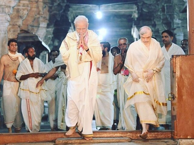 Over the Sabarimala women entry issue, PM Narendra Modi slams LDF, UDF Over the Sabarimala women entry issue, PM Narendra Modi slams LDF, UDF