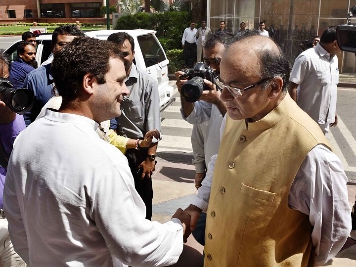 ‘100% with you during this difficult time’: Rahul Gandhi to Arun Jaitley as he flies to US for medical treatment ‘100% with you during this difficult time’: Rahul Gandhi to Arun Jaitley as he flies to US for medical treatment