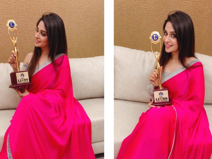 Bigg Boss 12 winner Dipika Kakar wins Best Reality Icon at Lions Gold Awards 2019  (SEE PIC) PIC & VIDEO! BB 12 winner Dipika Kakar wins Best Reality Icon at Lions Gold Awards 2019