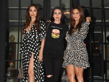 PICS: Arjun Kapoor-Malaika Arora twin in black on their dinner date; Karisma & Amrita also spotted!