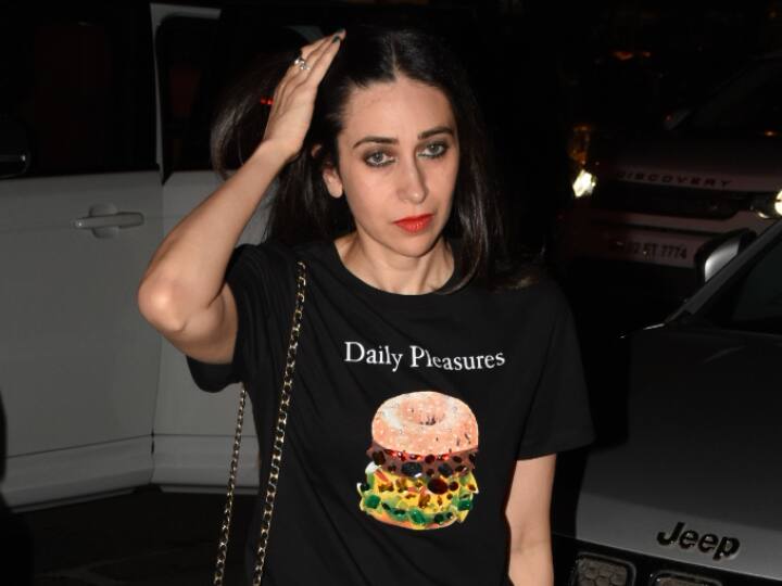 Karisma Kapoor looked cool in her chic avatar and it was her t-shirt which got our attention. (All PICS Credit- Manav Manglani)