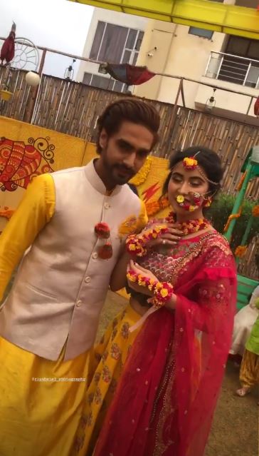 Sheena Bajaj-Rohit Purohit set to get married; Here are PICS from pre-wedding festivities!